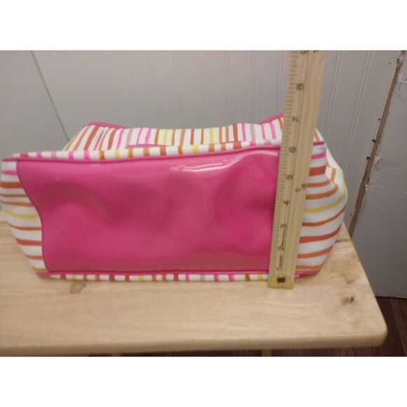 Liz Claiborne, large hand bag. Tote, with  wallet. Patent , canvas - Picture 6 of 10